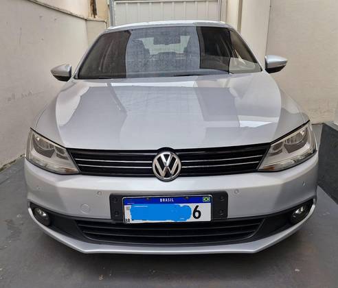 VOLKSWAGEN JETTA 2.0 COMFORTLINE FLEX 4P TIPTRONIC VOLKSWAGEN JETTA 2.0 COMFORTLINE FLEX 4P TIPTRONIC